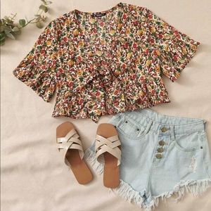 Cropped front tie shirt